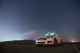 Ford Fusion: Xe Tự Hành Di Chuyển An Toàn Trong Màn Đêm 