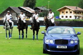 Mua xe Bentley để được trải nghiệm môn thể thao hoàng gia