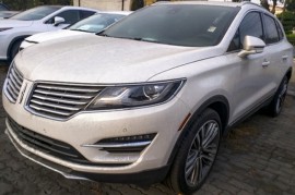 Lincoln MKC phiên bản mới vừa về tới Việt Nam