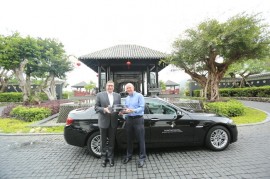 Giao thêm xe BMW 5-Series cho InterContinental Sun Peninsula Đà Nẵng