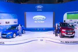 Ford ra mắt mẫu Focus và Everest mới tại triển lãm ôtô Việt Nam 2015
