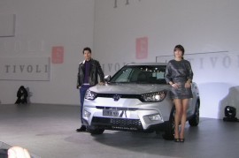 SsangYong Tivoli giá từ 418 triệu đồng tại Anh