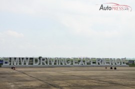 BMW Driving Experience 2015 tiếp tục bùng nổ tại Thủ Đô Hà Nội