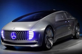 Đến lượt Mercedes-Benz trình làng mẫu xe tự lái