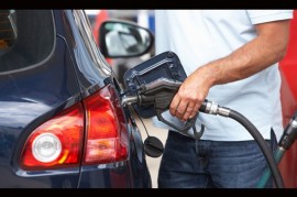 8 mẹo tiết kiệm xăng tài xế ôtô cần nhớ