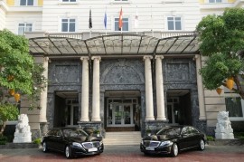 Mercedes-Benz giao thêm 2 chiếc S500 L cho khách sạn 5 sao duy nhất ở Hội An
