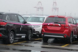 Mitsubishi Outlander 2016 lộ ảnh không ngụy trang