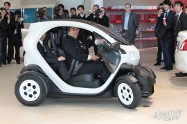 Ngắm xe độc 2 chỗ ngồi của Nissan
