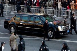 Xe chống đạn của Tổng thống Mỹ