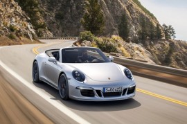 Cận cảnh siêu xe sắp về Việt Nam của Porsche
