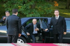 Porsche có thể tham gia chế tạo xe cho Tổng thống Putin