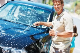 Làm thế nào để rửa xe đúng cách?
