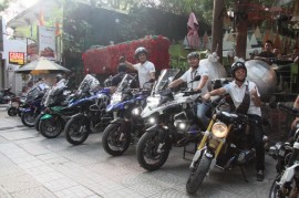 Dàn xe mô tô PKL BMW tập trung tại Sài Gòn