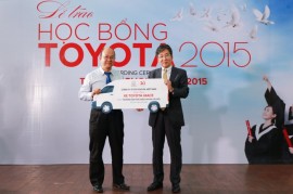 Toyota trao tặng 115 suất học bổng cho sinh viên xuất sắc chuyên ngành kỹ thuật và môi trường