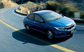 Honda Grace 2017 được bán ra với giá chỉ từ 354 triệu đồng tại Nhật Bản