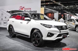 Toyota Fortuner bản thể thao giá 1 tỷ đồng tại Ấn Độ