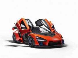 Siêu xe McLaren Senna lần đầu xuống phố