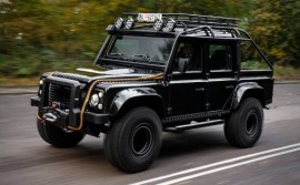 'Siêu phẩm' Land Rover Defender SVX trong 007 Spectre được bán đấu giá