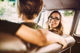 Mách nhỏ 6 mẹo lái xe mùa hè ít tài xế nào để ý