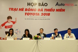 Lê Huỳnh Đức trở thành HLV trại bóng đá hè Thiếu niên Toyota 2018