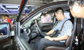 Nhiều đại gia ô tô Việt điêu đứng vì doanh số giảm trong tháng cô hồn