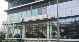 Lô xe BMW trị giá 15 triệu euro sẽ được 'giải thoát'