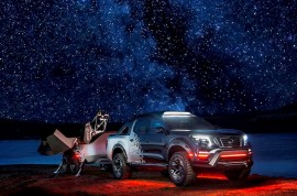Nissan Navara Dark Sky – bán tải chuyên dụng ngắm sao đêm