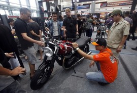 Tiêu thụ xe máy tại Việt Nam vẫn tăng