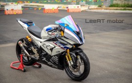 Yamaha YZF-R15 độ BMW HP4 Race tại Sài Gòn