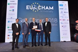 Piaggio vinh dự nhận giải doanh nghiệp xuất sắc 2018