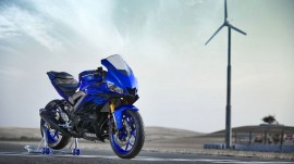 Yamaha YZF-R3 2019 bán ra vào năm sau