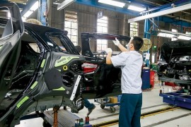 Thị trường ô tô: Giằng co sản xuất và nhập khẩu