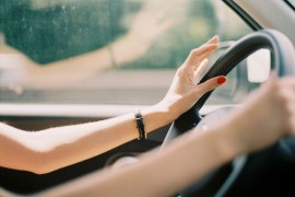 Để phụ nữ lái xe 'chất' như đàn ông: Chuyện đơn giản
