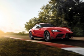 Khách hàng ‘vỡ mộng’ vì Toyota GR Supra 2020 giá tới 1,2 tỷ đồng