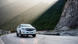 Mazda BT-50 giảm giá 40 triệu đồng