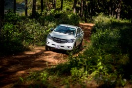 Mua Mazda BT-50 trong tháng 4 được tặng 50% phí trước bạ