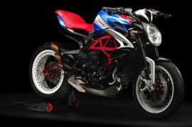 Soi naked-bike MV Agusta Dragster 800 RR phiên bản America