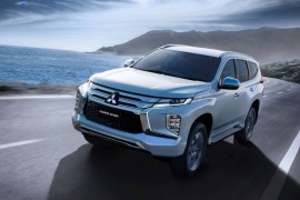 Mitsubishi Pajero Sport 2020 ra mắt, thiết kế mới, bổ sung công nghệ