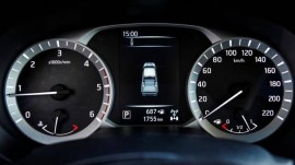 Vòng tua máy hiểu thế nào và bao nhiêu là bình thường?