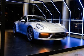 Porsche 911 Carrera S thế hệ mới chính thức về VN, giá 7,65 tỉ đồng