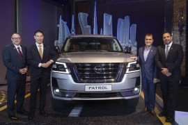 Nissan Patrol 2020 ra mắt 2 tùy chọn động cơ cùng thiết kế mới