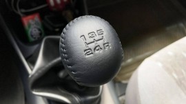 Cách nhận biết hộp số ô tô đang bị hư hỏng