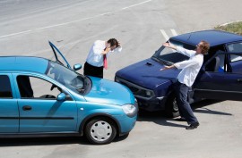Chọn bảo hiểm ô tô nên như thế nào để không bị thiệt?