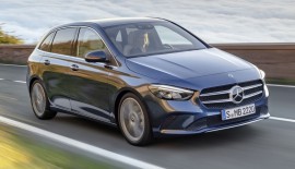 MPV Mercedes-Benz B200 Progressive Line ra mắt, giá 1,3 tỷ đồng