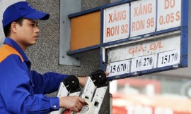 Giá xăng tăng 351 đồng/lít từ chiều nay