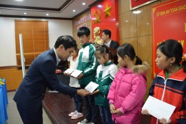 Quỹ Toyota Việt Nam trao học bổng trị giá 405 triệu đồng cho học sinh Lạng Sơn