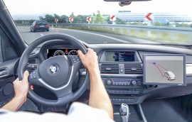 Vô lăng ô tô bị rơ tuyệt đối không được chủ quan