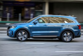 Kia Sorento 2021 lộ diện trước ngày ra mắt