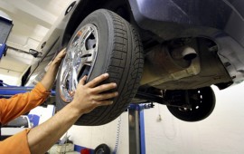 Sẽ từ chối đăng kiểm nếu thay đổi kích thước lốp do nâng cấp mâm xe