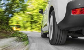 Phanh và lốp xe gây ô nhiễm gấp 1.000 lần khí thải